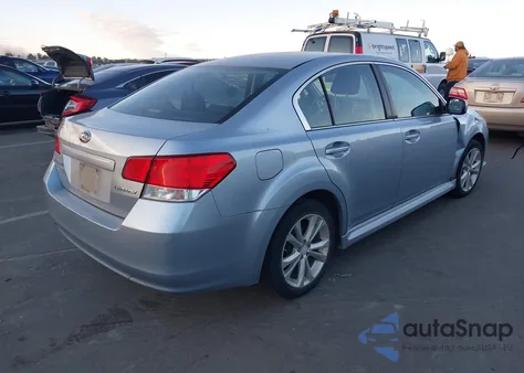 2013 Subaru Legacy 2.5I Premium z USA, uszkodzony, nr VIN 4S3BMCC61D3033477